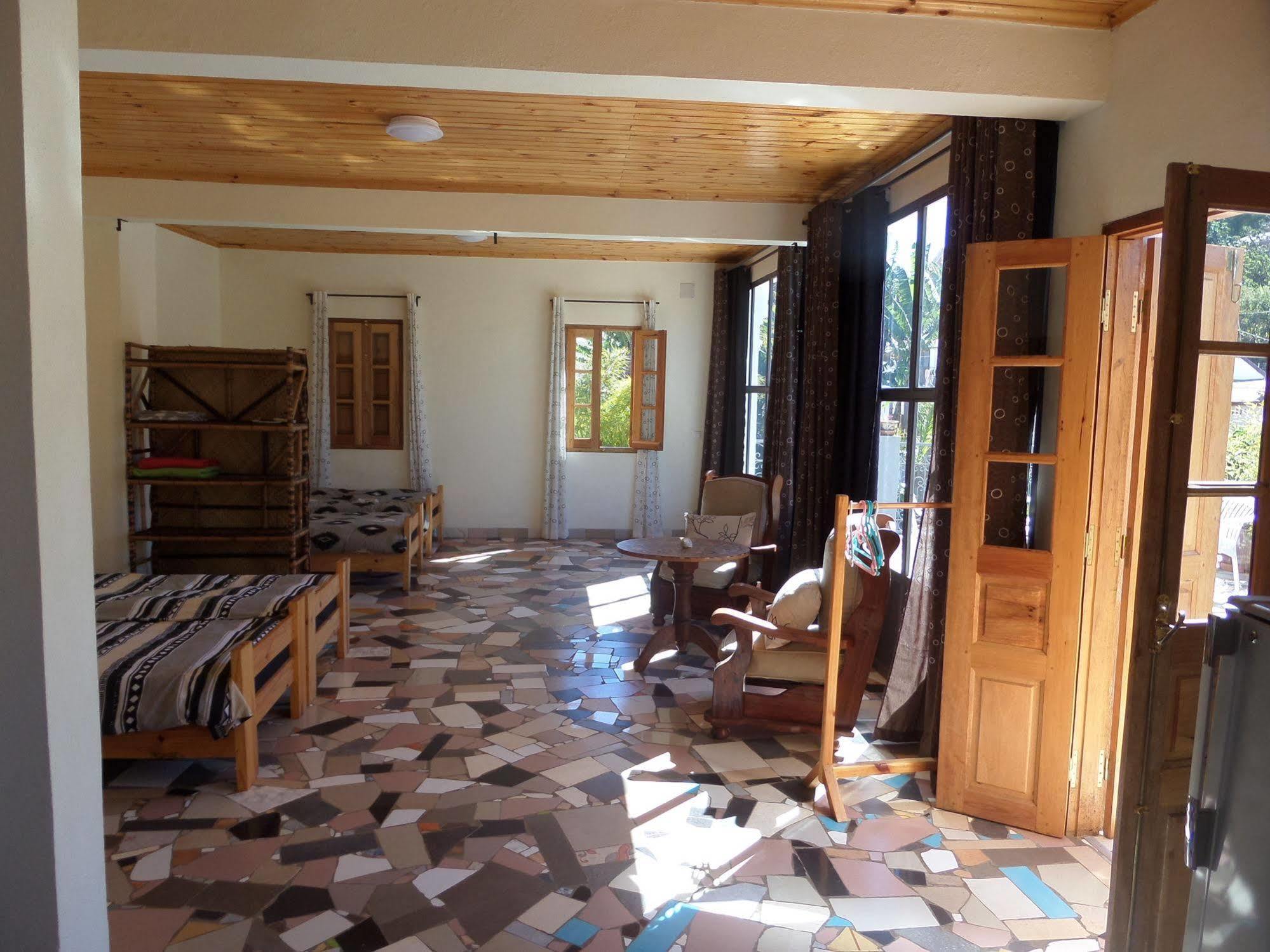 Meva Guesthouse Tananarive Extérieur photo