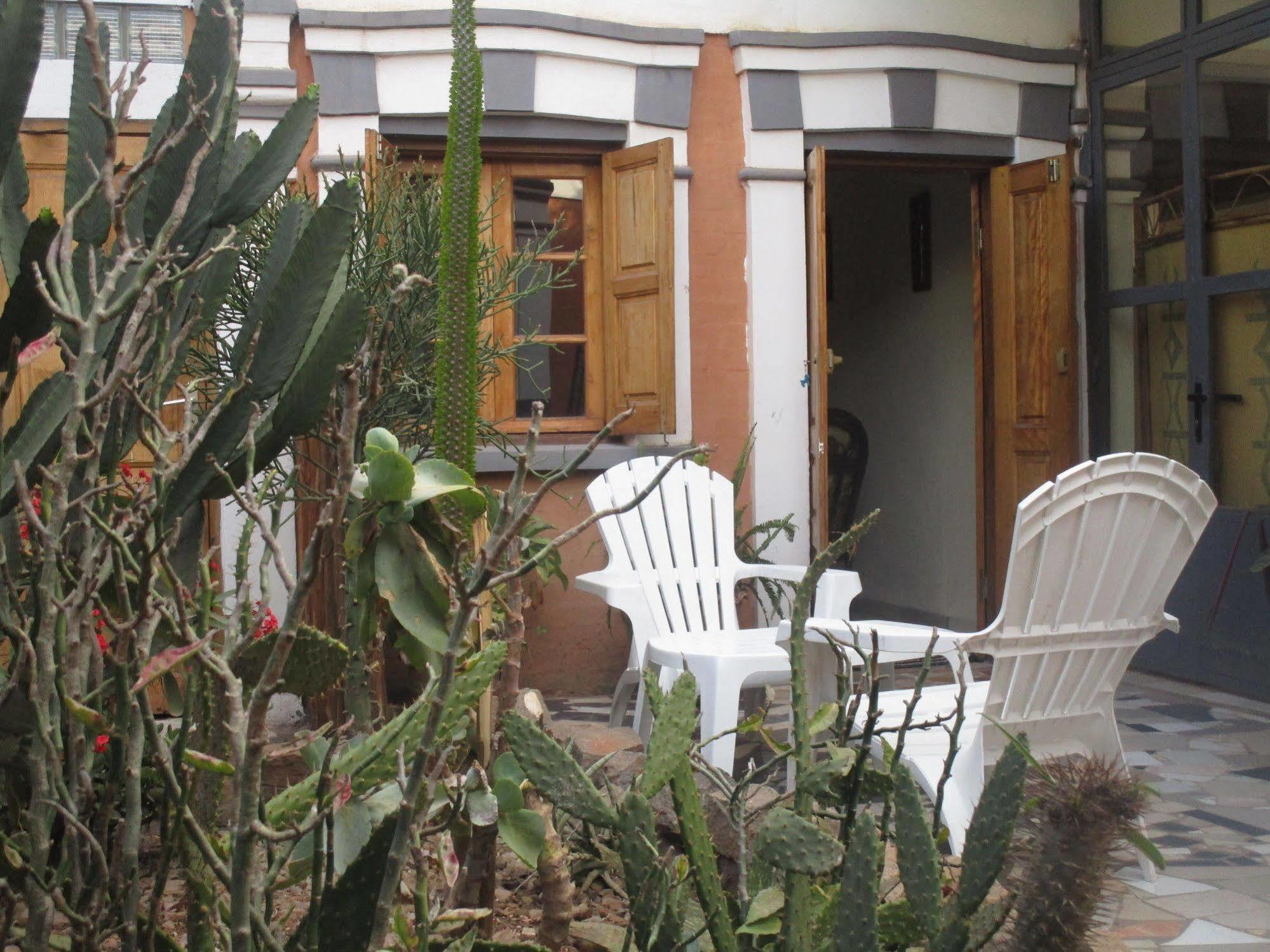 Meva Guesthouse Tananarive Extérieur photo